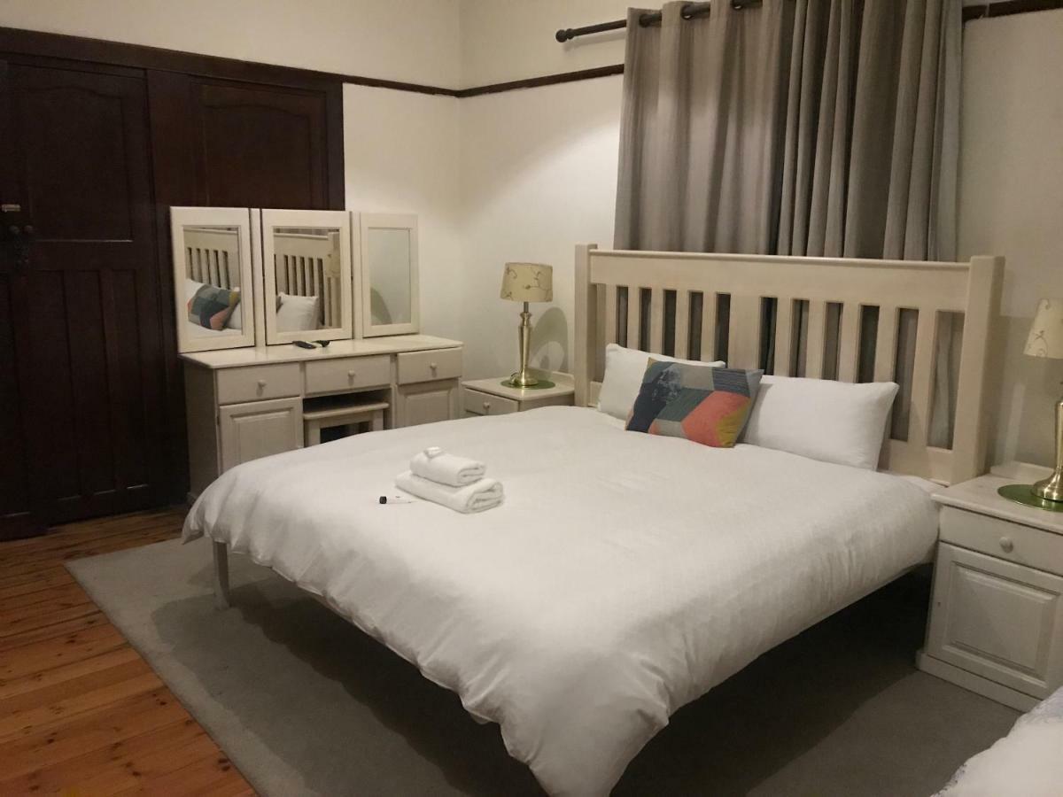 Queenspark Lodge Bloemfontein Kültér fotó