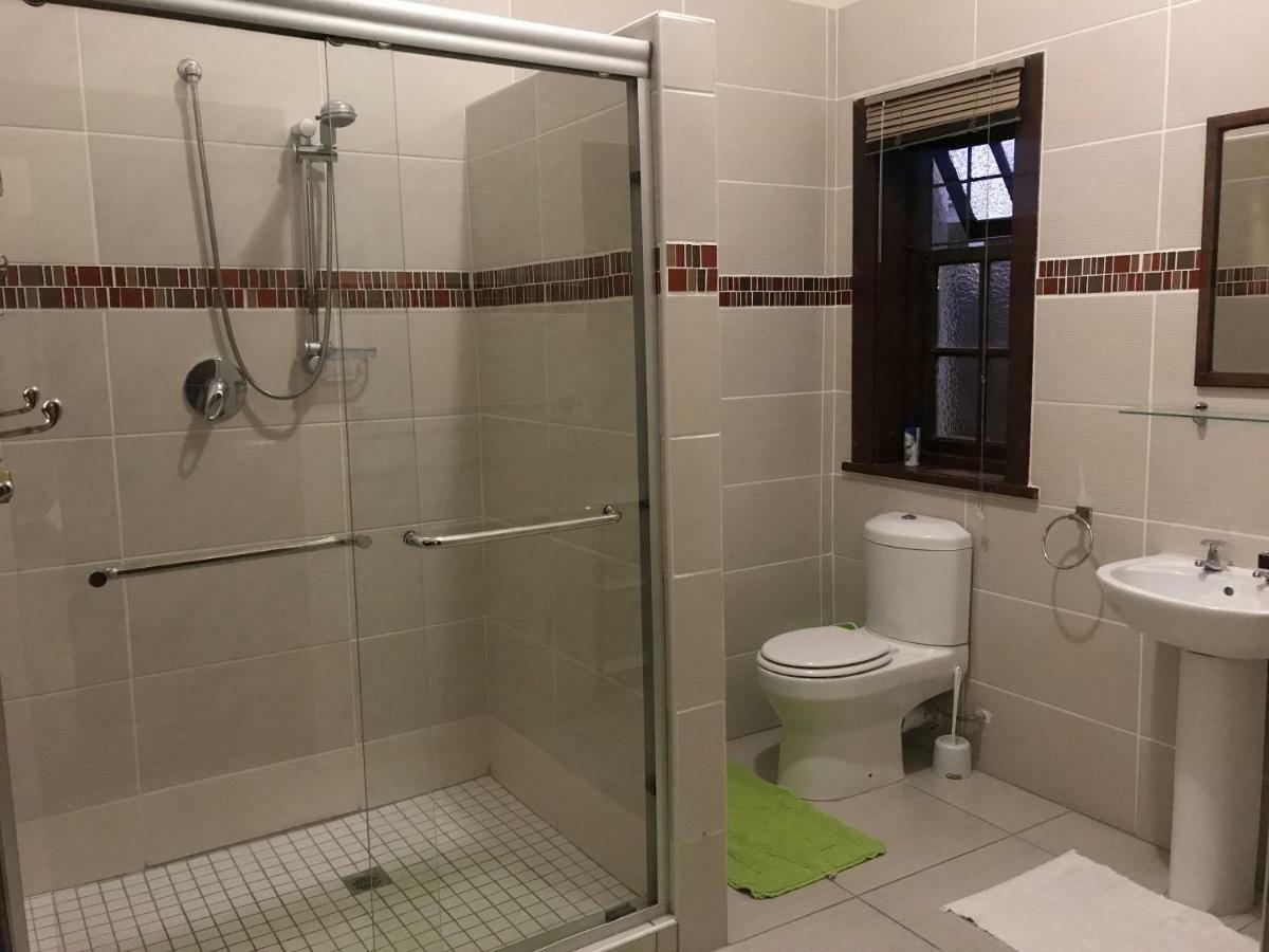Queenspark Lodge Bloemfontein Kültér fotó